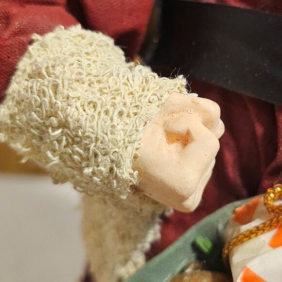 Vintage Fabric Mache 10" Santa Claus Figure Holding Bag of Toys Great Condition - Picture 15 of 16